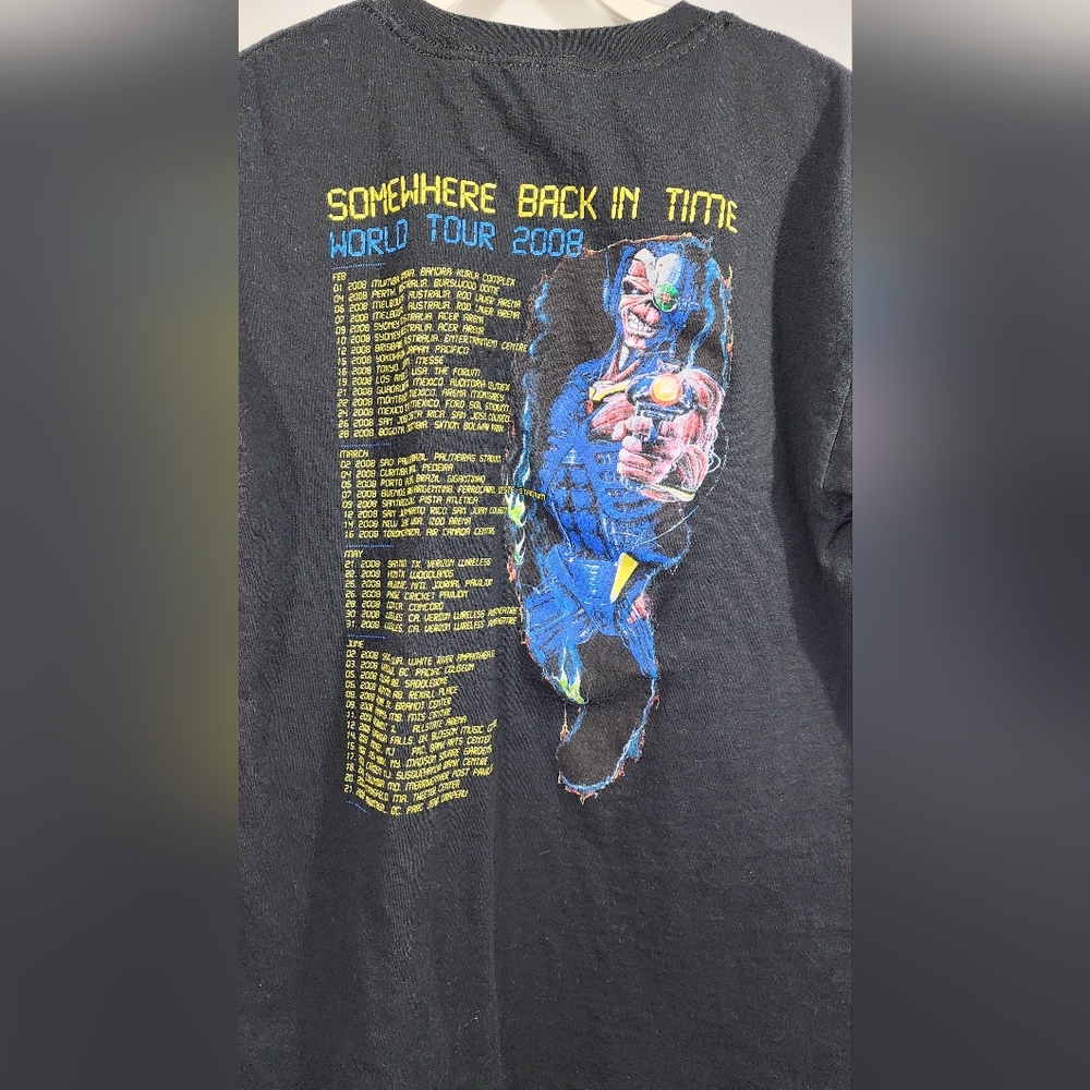 🤟 IRON MAIDEN 2008 SOMEWHERE BACK IN TIME WORLD TOUR SHIRT - MEDIUM 🤟 - Picture 3 of 12